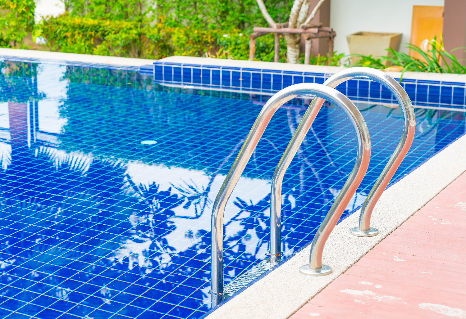 Preparación y mantenimiento de tu piscina para la temporada de verano